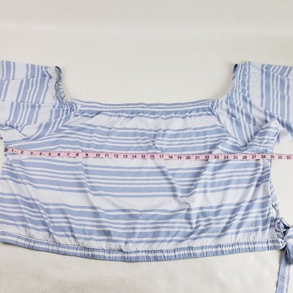Torrid Striped Challis Crop Top Womens 6X 30 Blue Off Shoulder Short Sleeve - Picture 12 of 12
